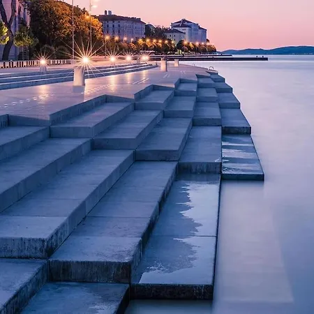 Ivano-free Parking - Self Check In Zadar