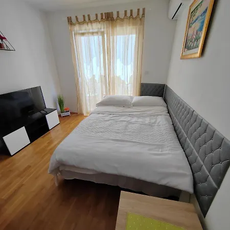 Ivano-free Parking - Self Check In Apartment Zadar