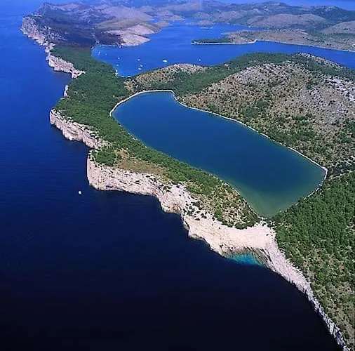 Ivano-free Parking - Self Check In