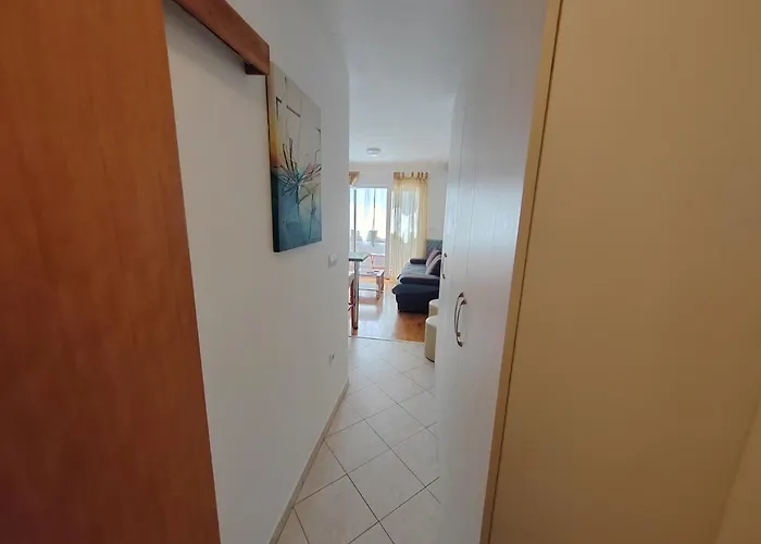 Ivano-free Parking - Self Check In